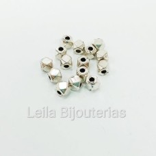 Entremeio Facetado 4x4mm Prata Velho 20gramas 