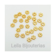 Entremeio Flor 7 bolinhas 4 mm Dourado 15 gramas